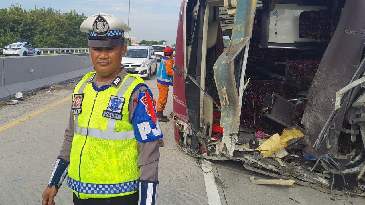 Dugaan Sementara Penyebab Kecelakaan Maut Bus Berisi Pendukung Ganjar di Tol Solo-Ngawi