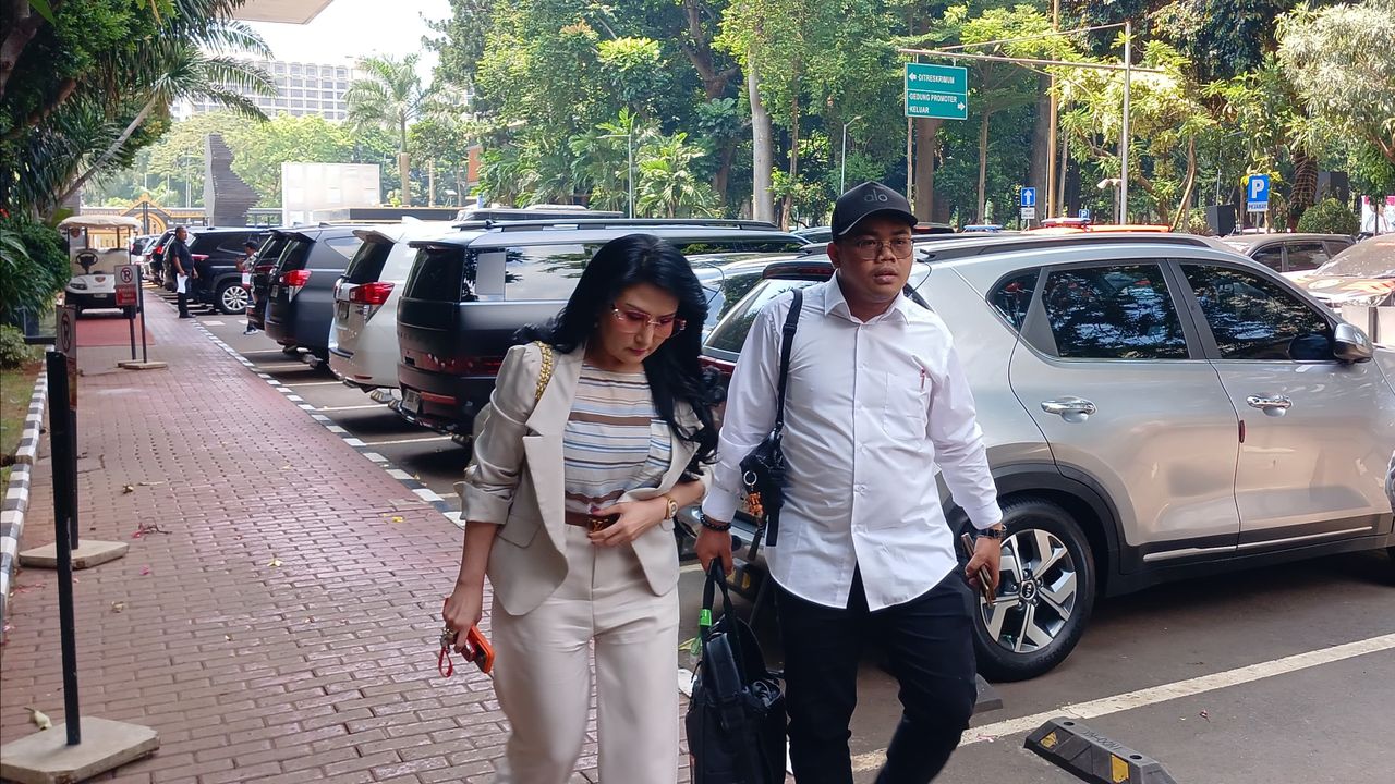 Lita Gading Balik Adukan Ahmad Dhani ke Polisi karena Kasus Dugaan Fitnah