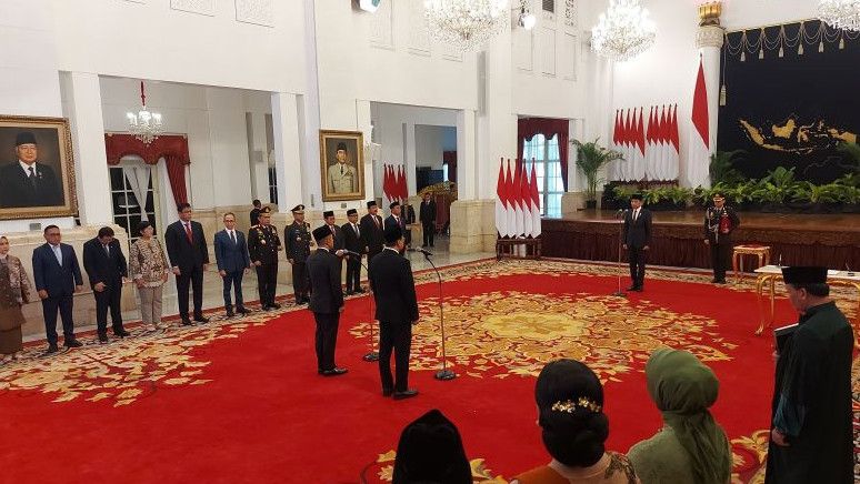 Resmi! Presiden Jokowi Lantik Irjen Pol Eddy Hartono Jadi Kepala BNPT