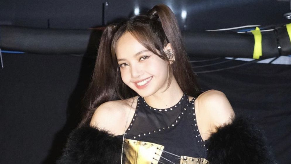 YG Entertainment Bantah Rumor Lisa BLACKPINK Tinggalkan Agensi, Sebut Masih Berdiskusi Soal Kontrak