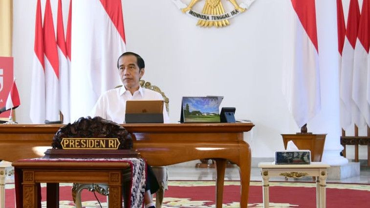 Jokowi: Angka Kematian COVID-19 di Indonesia Lebih Tinggi dari Global