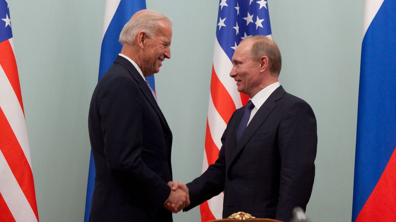 Rusia Kirim Senjata Nuklir Taktis ke Belarusia, Biden: Ancaman Itu Nyata