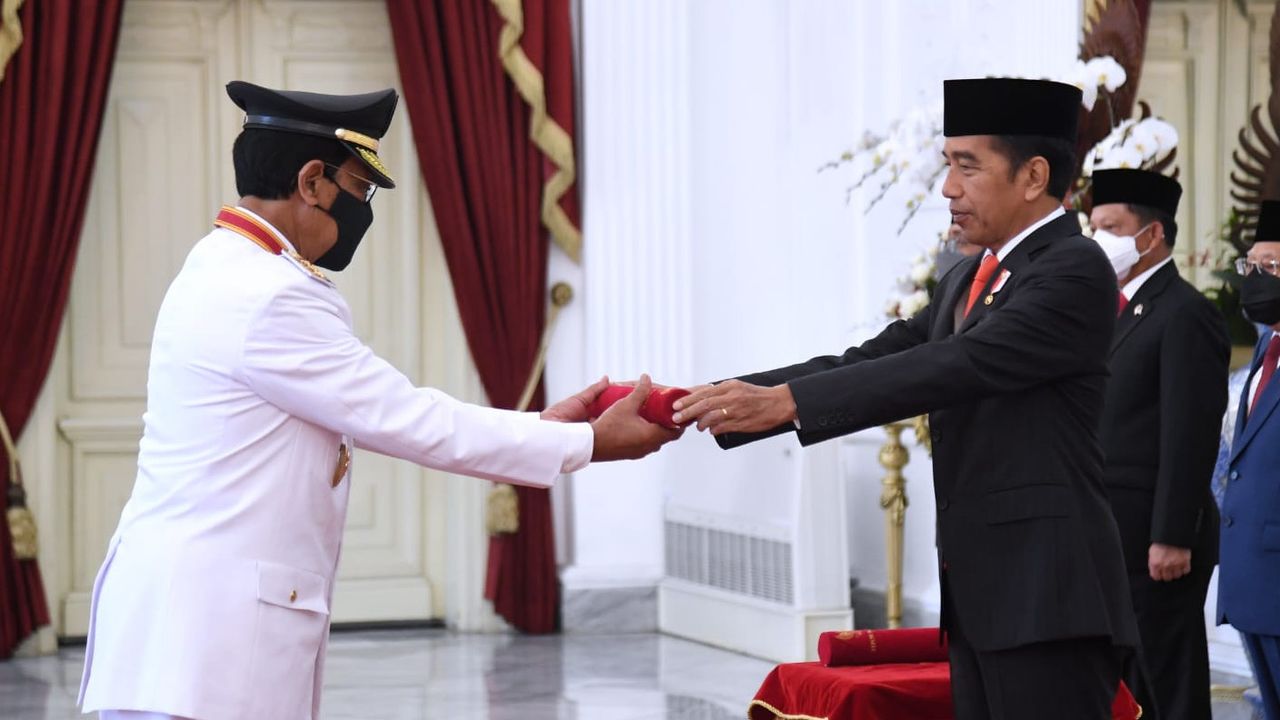 Sultan HB X Dilantik Lagi Jadi Gubernur DIY, Jokowi Pesankan Hal Ini