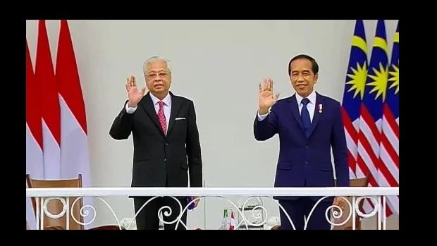 Jokowi Tagih Utang Malaysia 100 Miliar Lewat Bank Dunia, Benarkah?