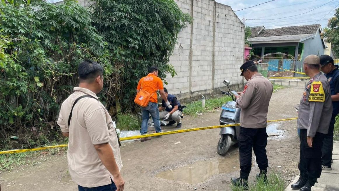 Pelaku Pembunuhan Pesinetron Mak Lampir Sandy Permana Diduga Tetangganya