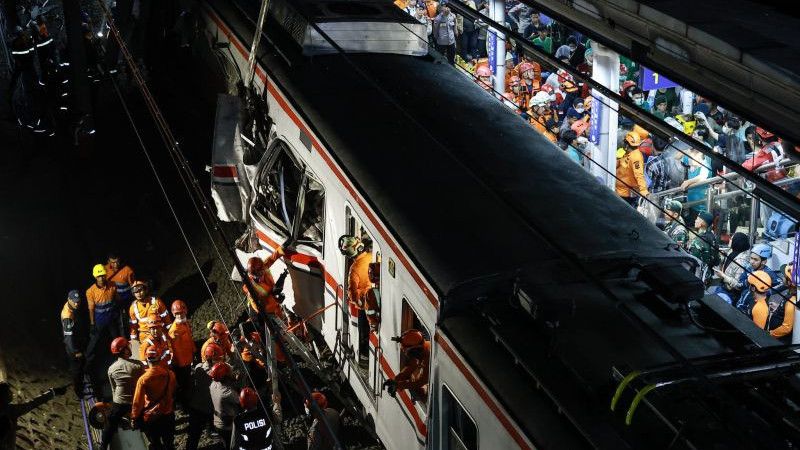Ucapannya Dianggap Mau Tumbalkan Pria di KRL, Menteri PPPA Minta Maaf