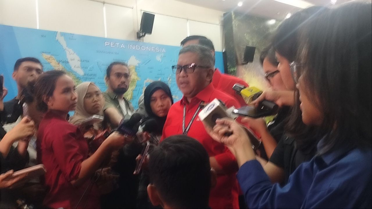 Terbuka Peluang Usung Anies Baswedan di Pilkada Jakarta, Sekjen PDIP Sebut Ada Syaratnya