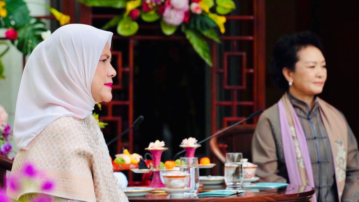 Momen Pertemuan Ibu Iriana Jokowi dengan Istri Presiden China Xi Jinping, Dari Berbincang Hingga Minum Teh Bersama