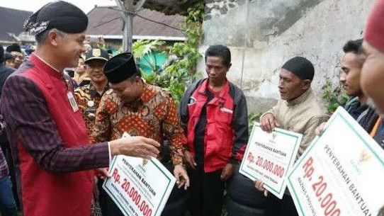 Bela Ganjar soal Beri Bantuan Pakai Dana Baznas, PDIP: Pengurus Partai juga Bagian dari Masyarakat