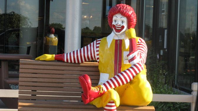 Sekarang McDonald's Tak Lagi Memakai Ronald Ikon Badutnya, Tahu Tidak Alasannya?