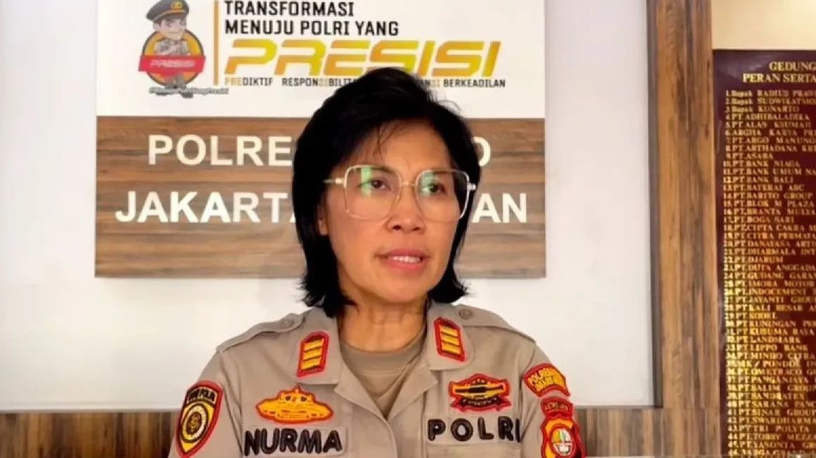 Polisi: Pihak Sekolah Sebut Remaja Bunuh Ayah-Nenek di Jaksel Anak Pintar dan Ramah