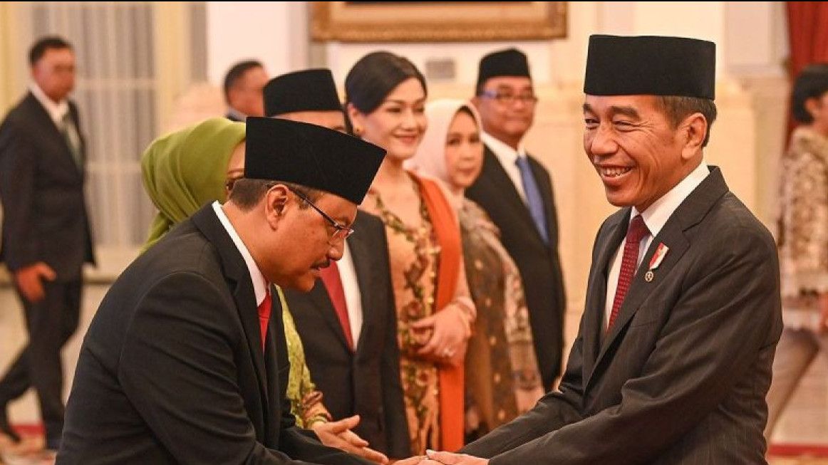 Gus Ipul Jabat Mensos 1,5 Bulan, Jokowi: Pekerjaan di Kemensos Besar Sekali Menyangkut Masyarakat