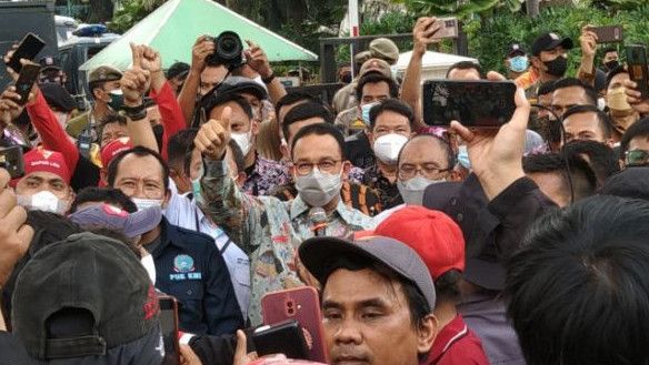 Anies Janji Turunkan Biaya Hidup Buruh Jakarta, Denny Siregar Singgung Rumah DP 0 Persen: Janji Terus