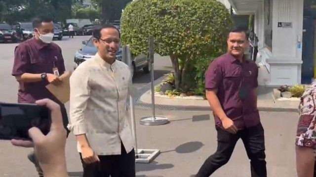 Buntut Kenaikan UKT, Jokowi Panggil Mendikbud Nadiem ke Istana Hari Ini