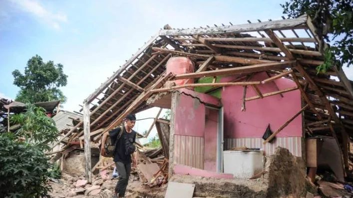 Pantau Via Udara, Polri: Banyak Wilayah di Cianjur Belum Mendapatkan Bantuan Akibat Gempa