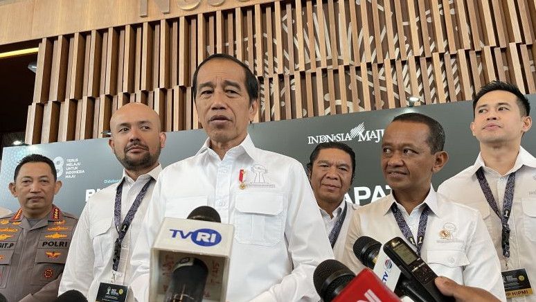 Didesak Keluarkan Perppu Pilkada 2024, Jokowi: Urgensinya Apa, Semua Perlu Dipertimbangkan Mendalam
