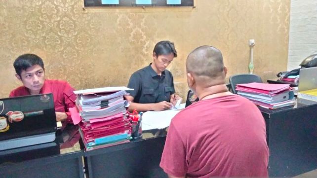 Buronan Spesialis Kasus Tipu Gelap Ditangkap di Sukabumi Kota