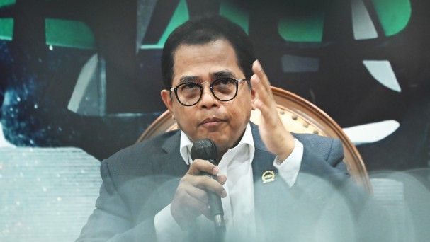 DPR Anggarkan Rp11 Miliar untuk Aspal Gedung Parlemen, Sekjen: Sudah Banyak yang Tergerus dan Tergenang