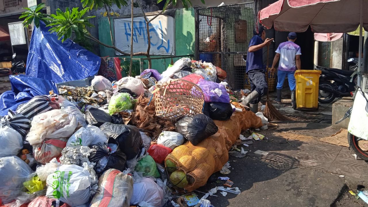 Jogja Darurat Sampah: TPA Piyungan Ditutup, Tumpukan Sampah Bertebaran di Sejumlah Sudut Jogja