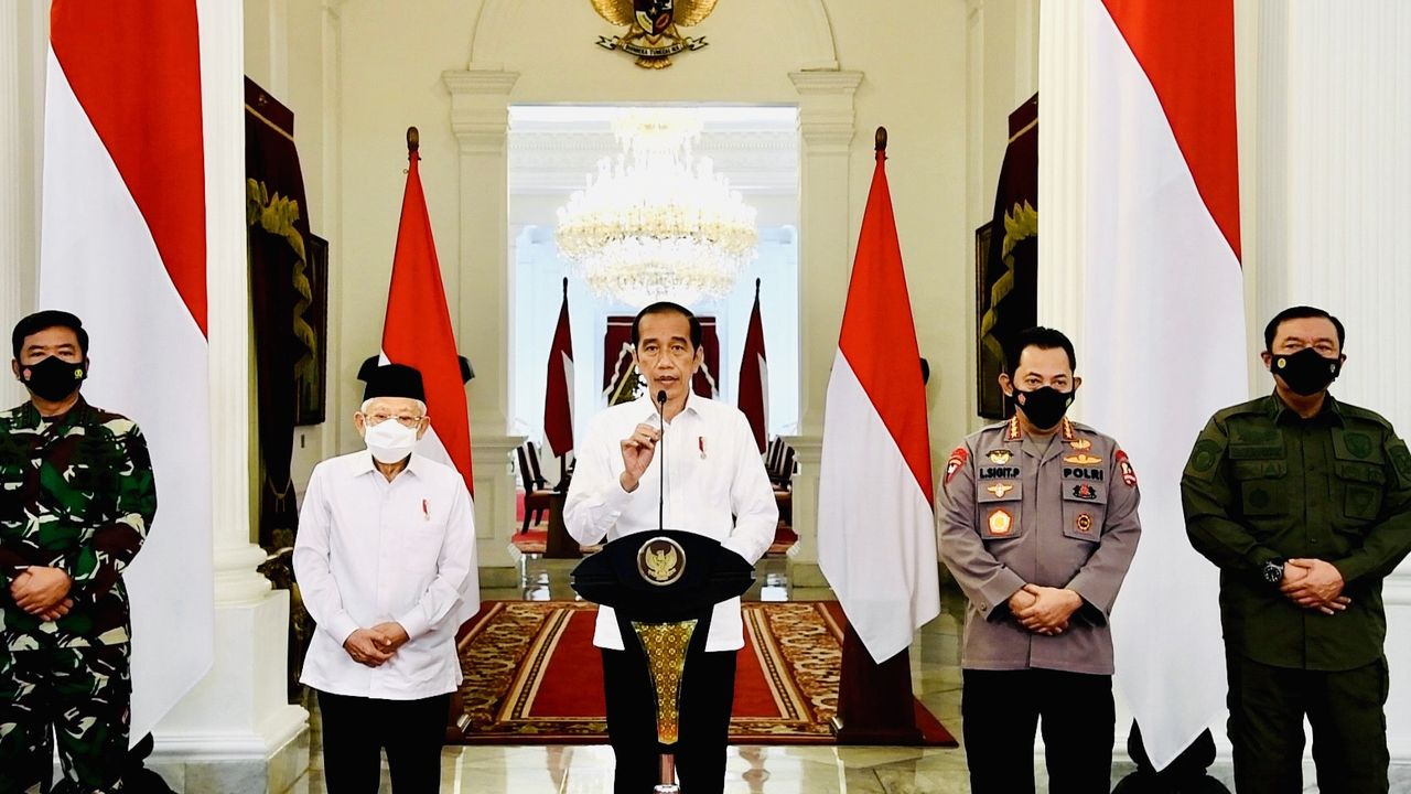 Survei Charta Politika Indonesia: Masyarakat Tidak Puas Kinerja Jokowi-Ma’ruf Amin Sebulan Terakhir