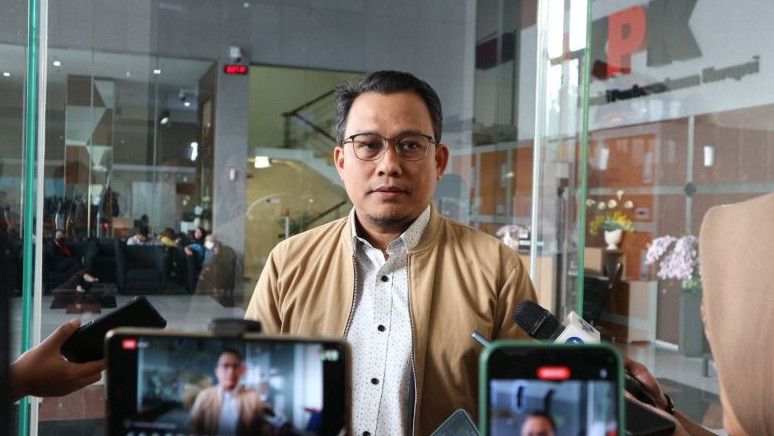 Curiga Ada yang Bantu Paulus Tannos Ganti Identitas, KPK Bakal Buru Pelakunya