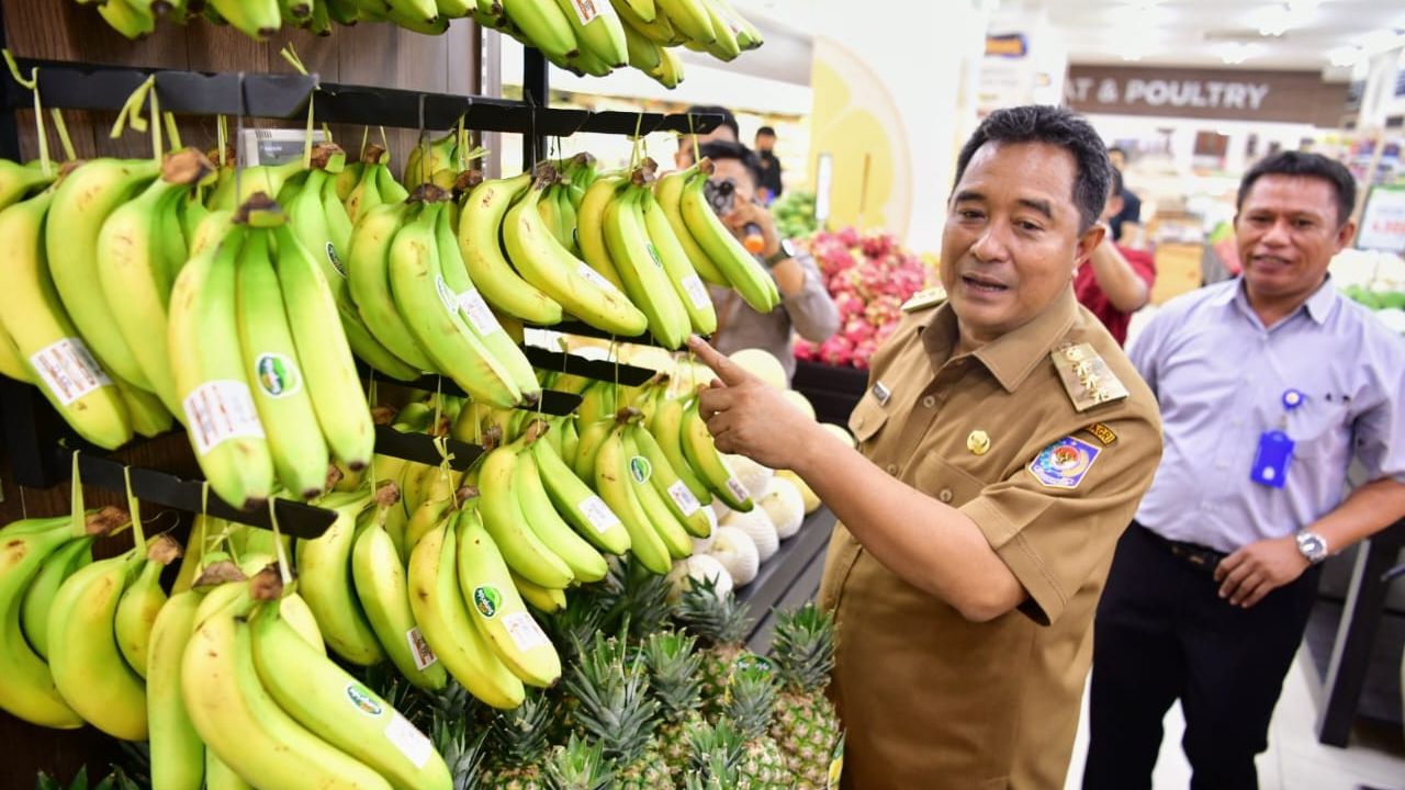 Pj Gubernur Bahtiar Ingin Jadikan Sulsel Penyalur Pisang Cavendish untuk Seluruh Dunia