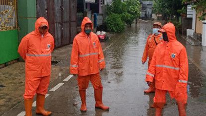 Banjir Rendam Rumah Warga di Cipinang Melayu, Kelurahan Siapkan Lokasi Pengungsian