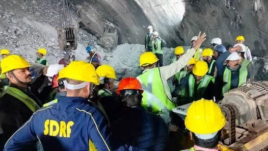 Puluhan Pekerja India Hampir Seminggu Terjebak di Terowongan Runtuh, Tim Penyelamat: Butuh Waktu 48 Jam Lagi