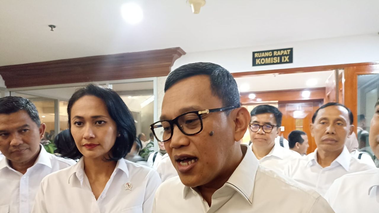 Ingin Prabowo Ikut Lepas Langsung PMI, Menteri P2MI: Mereka Adalah Pahlawan Devisa