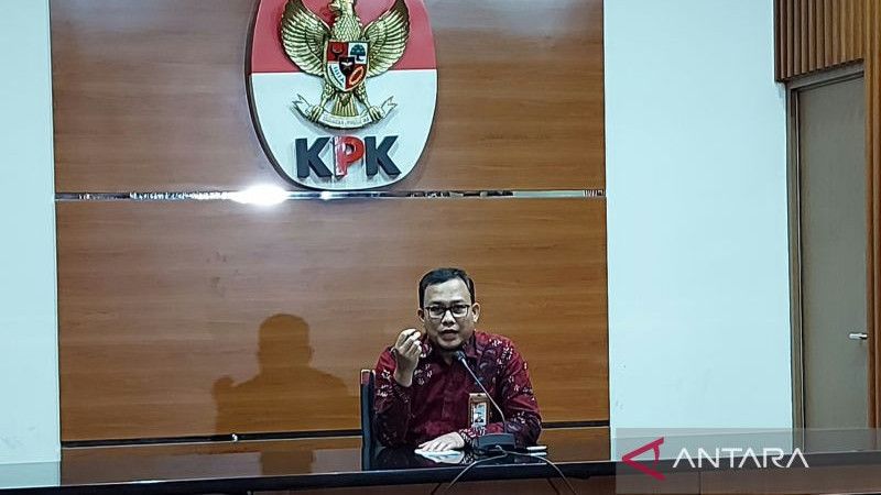 Ini Alasan Manajer Keuangan Poltracking Indonesia Diperiksa KPK