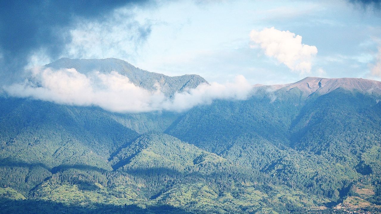 Warga Bukittinggi yang Keluarganya Hilang di Sekitar Gunung Marapi Harap Segera Lapor Polisi