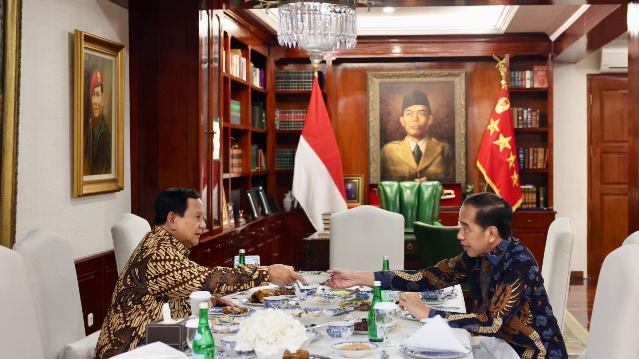 Ngaku Kangen, Jokowi Sambangi Prabowo di Kertanegara Sekalian Makan Malam