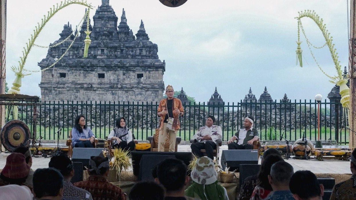 Luncurkan Anugerah Desa Wisata Indonesia (ADWI) 2024, Menparekraf Bulatkan Tekat Optimalkan Potensi