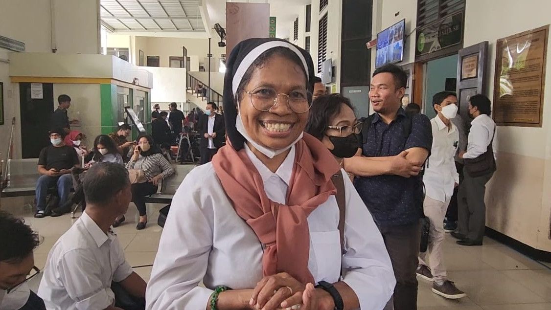 Senyum Puas Biarawati Sesilia Usai Bharada E Divonis 1,5 Tahun Penjara: Anak Ini Luar Biasa Kejujurannya