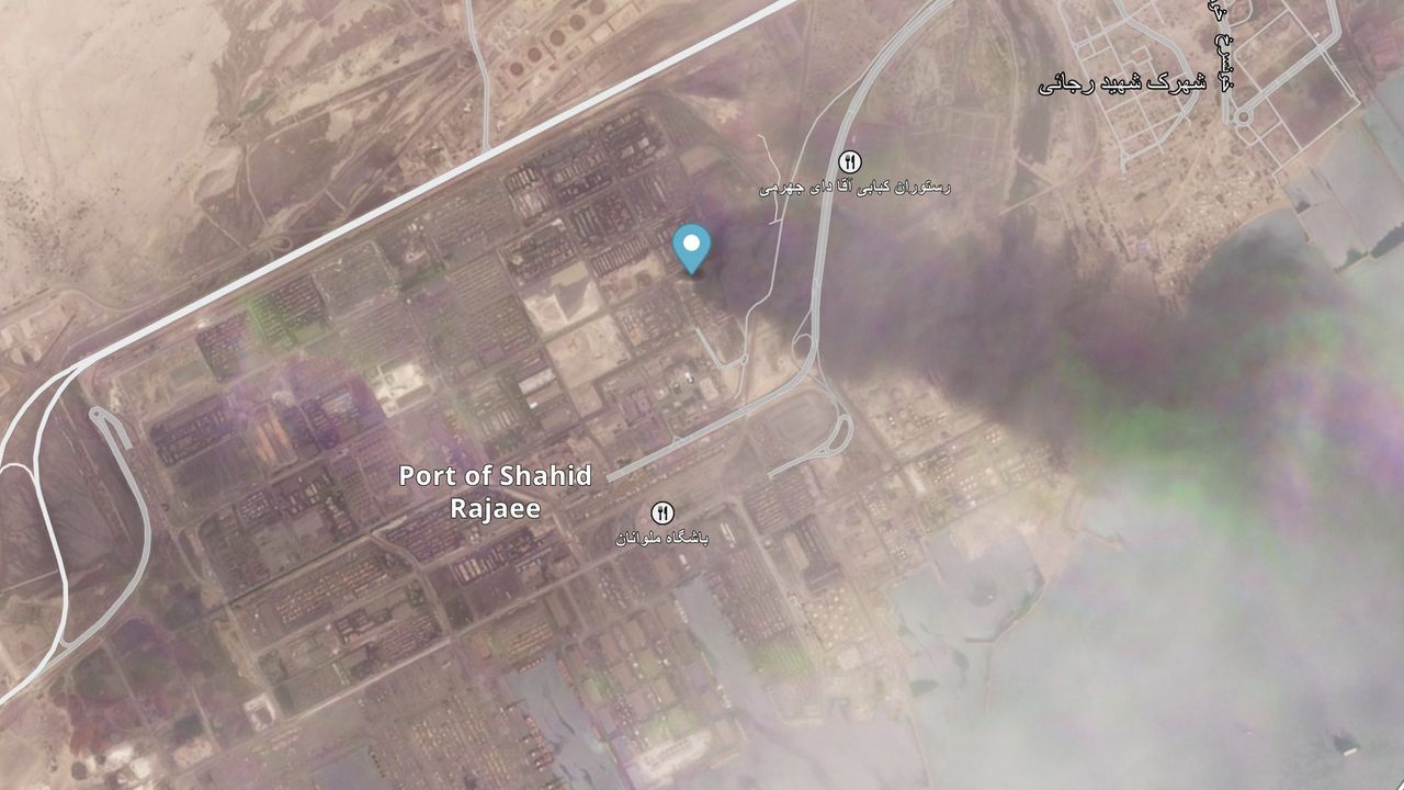 Korban Tewas Ledakan di Pelabuhan Shahid Rajaee Iran Capai 40 Orang