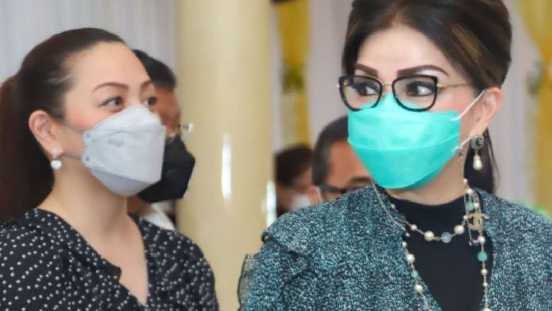 Bupati Minsel Unggah Foto Bareng Sang Adik yang Pergoki Suaminya Selingkuh, Netizen: Semangat Bu Dokter