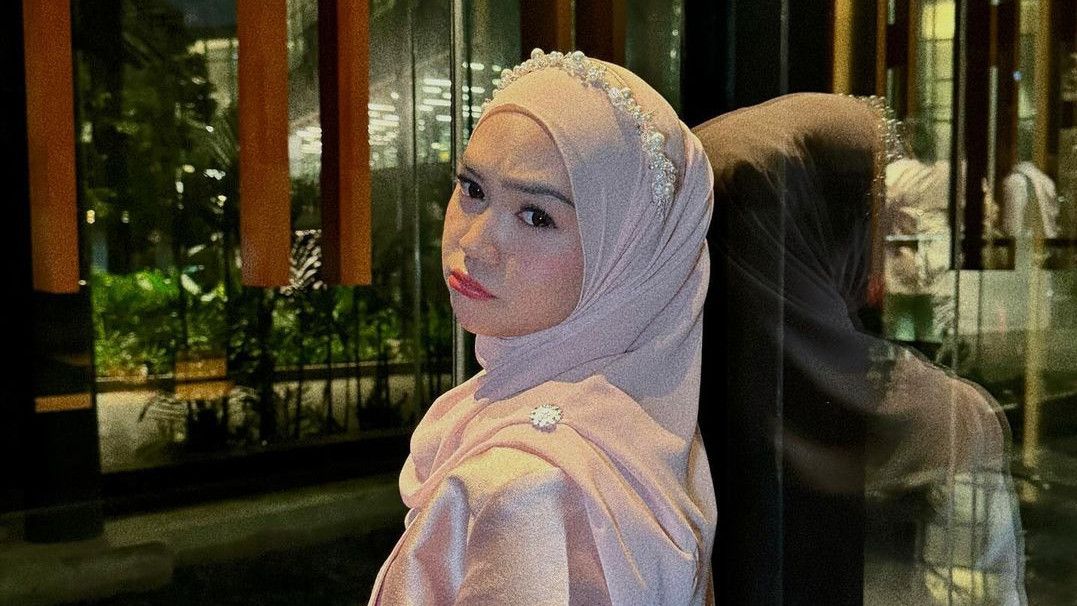 Putri Isnari Ngaku Bahagia Menikah, Ria Ricis Nyinyir: Halah, Namanya Juga Baru Sebulan