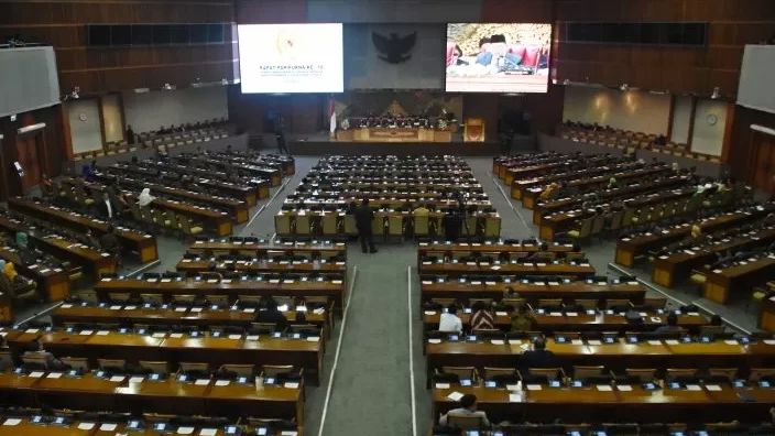 PPP Sebut Amandemen UUD 1945 Bisa Dilakukan Jika Mayoritas Menginginkan: Kekuatan Politik di DPR dan MPR Terkonsolidasi dengan Baik