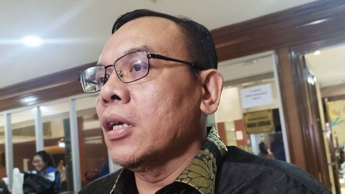 PAN 'Sumbat' Telinga Prabowo dari Kritik dan Humor Hitam