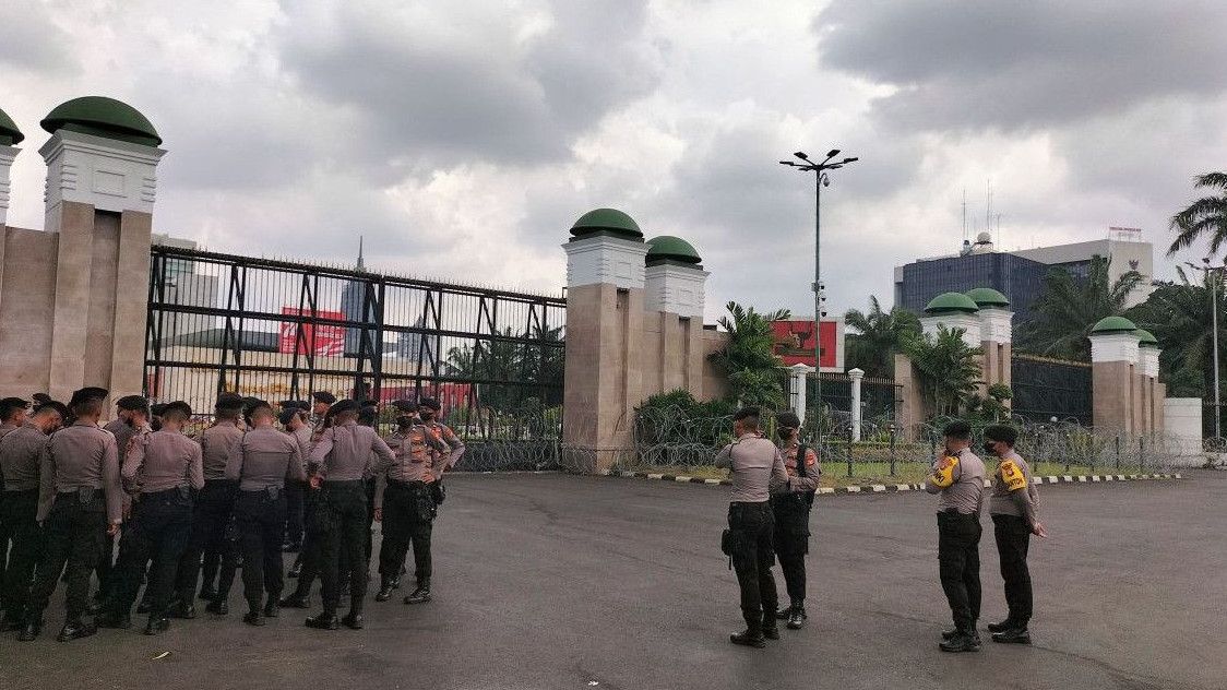 3.055 Personel Gabungan Dikerahkan untuk Amankan Demo di Gedung KPU dan DPR Hari Ini