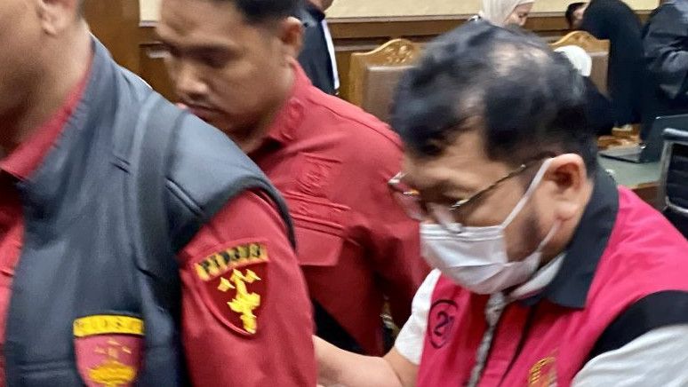 Uang Rp915 Miliar dan Emas 51 Kilogram Milik Mantan Pejabat MA Zarof Ricar Dirampas Buat Negara