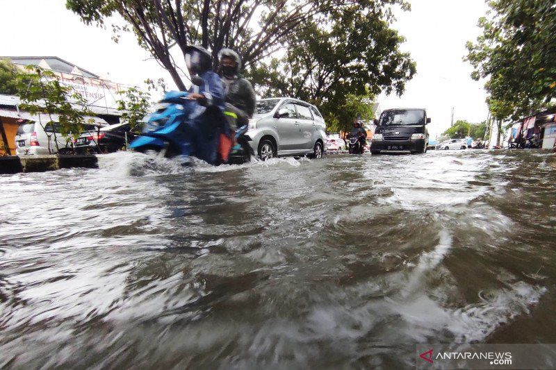 Mudah Dirusak Banjir, Beberapa Jalan di Antang Makassar Bakal Dibeton