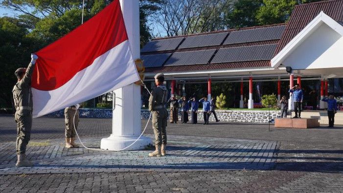 Sudirman Sulaiman dan Nurdin Abdullah Bersatu dalam Upacara di Kantor Gubernur Sulsel