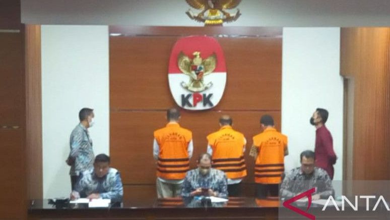 KPK Tetapkan 4 Tersangka Kasus Korupsi Penyaluran Dana LPDB-KUMKM Pemrov Jabar