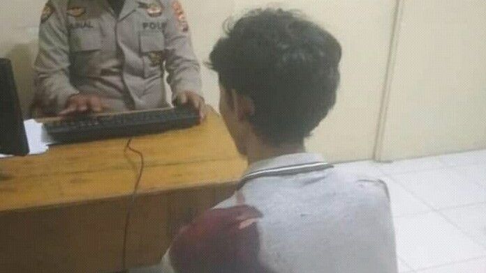 Ditebas Begal, Pedagang Martabak di Makassar Ngadu ke Polisi dalam Keadaan Berdarah