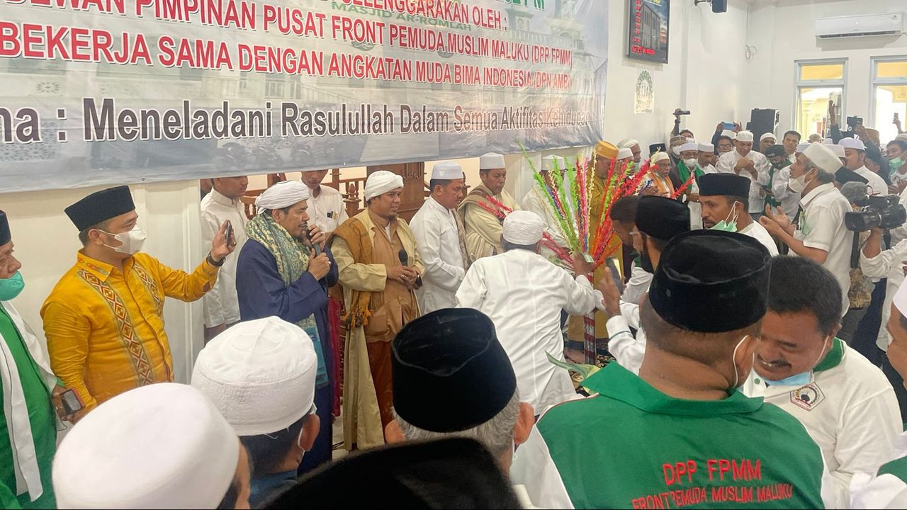 Momen Front Pemuda Muslim Maluku Gelar Maulid Nabi Muhammad SAW