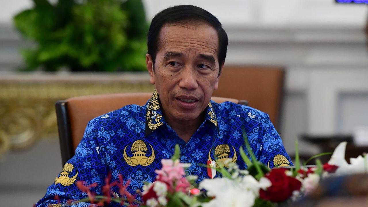 Jokowi soal Pilpres 2024: Bapak Seganteng Apapun kalau Rakyat Tak Senang, Gimana?
