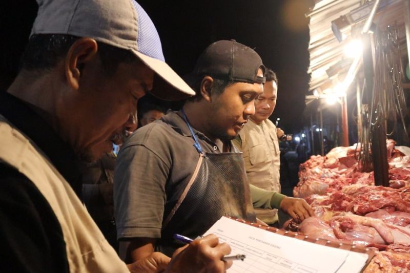 DPRD Minta Waspadai Peredaran Daging Gelonggongan di Surabaya: Baru Ketemu Satu, Bisa Terjadi di Lapak Lainnya