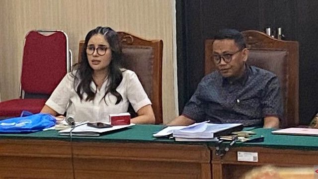 Nikita Mirzani Ngamuk dalam Sidang, Ogah Pakai Rompi Tahanan, Kenapa Ya?