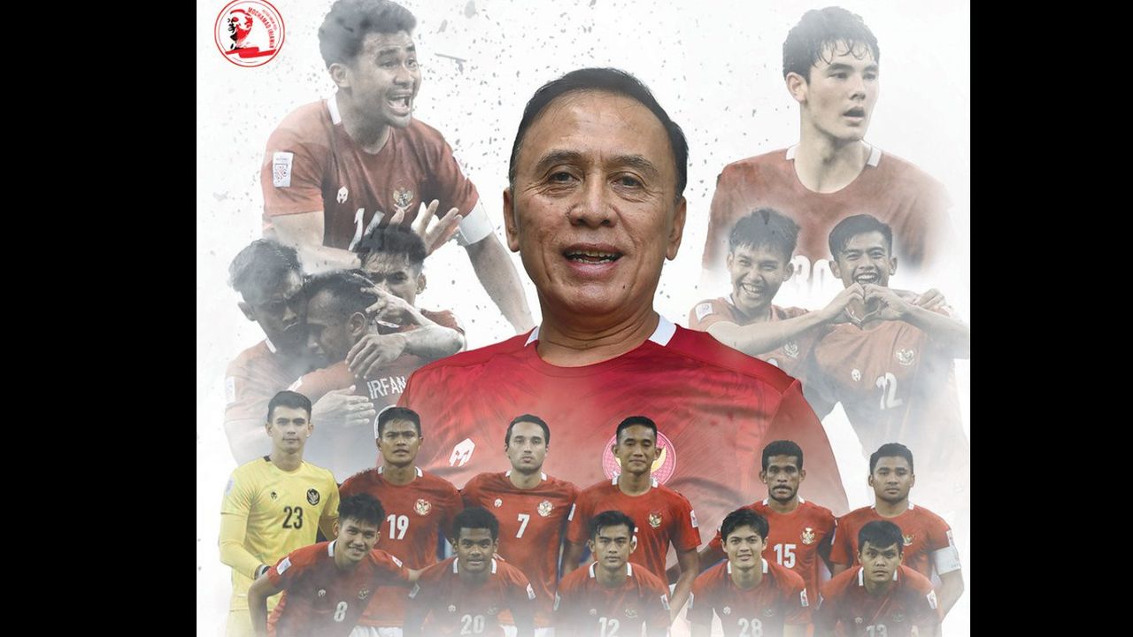 Viral Ketua Umum PSSI Iwan Bule Posting Fotonya Bersama Timnas Indonesia Jelang Final Piala AFF, Netizen: Kenapa Foto Bapak yang Paling Jelas?
